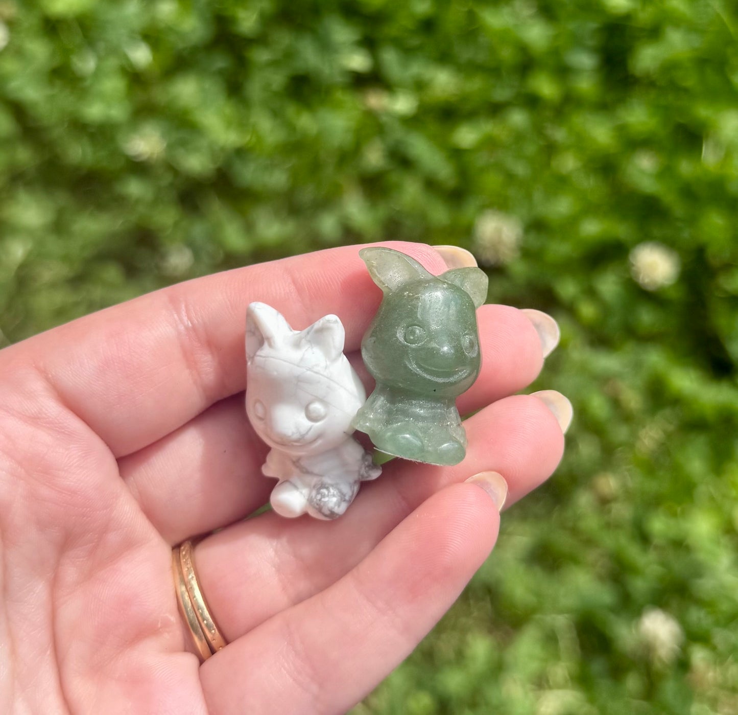 Piglet carvings
