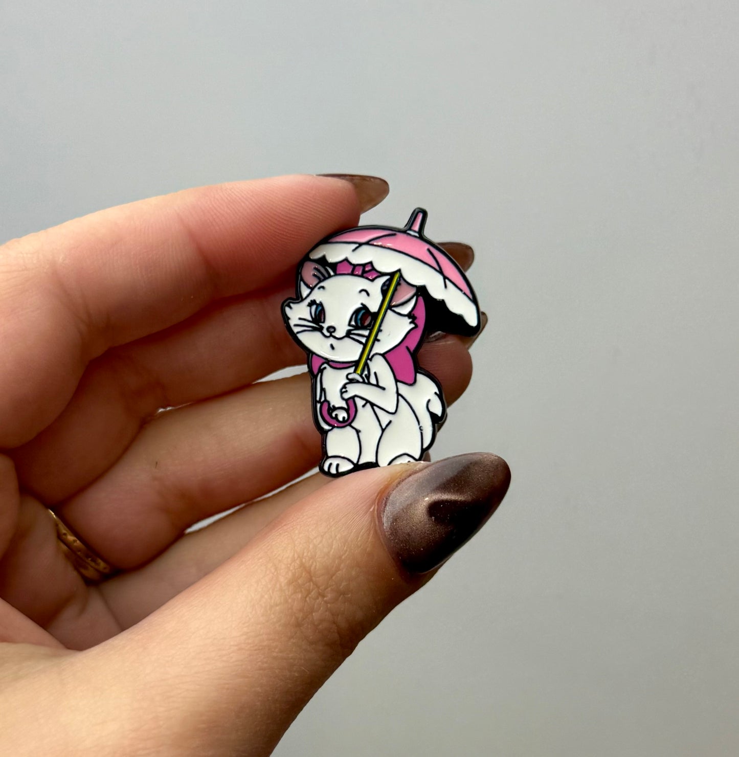 Marie Aristocats enamel pin 