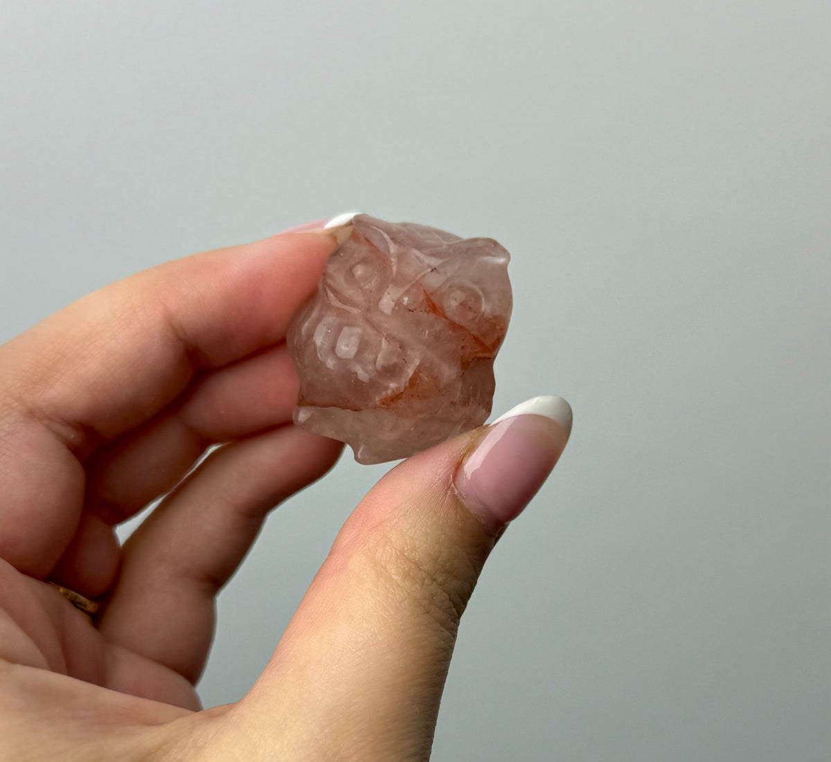 Fire quartz owl carving
