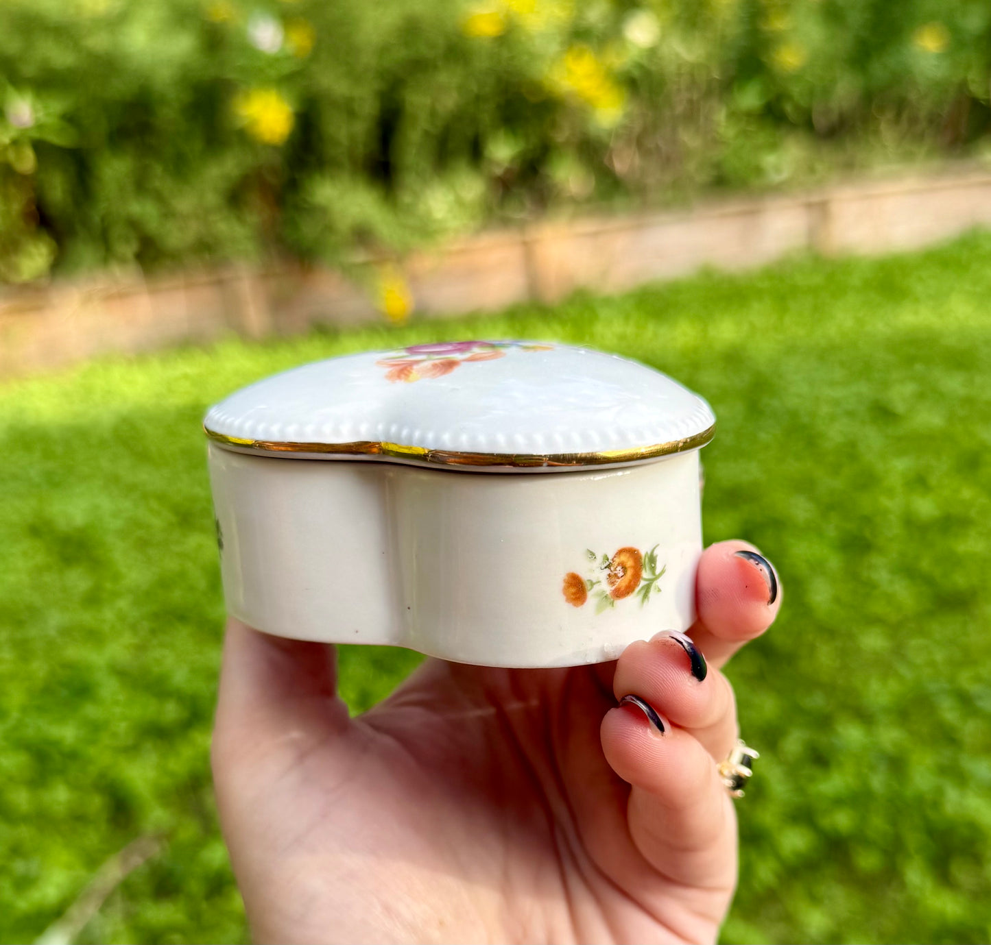 Heart trinket box thrifted find