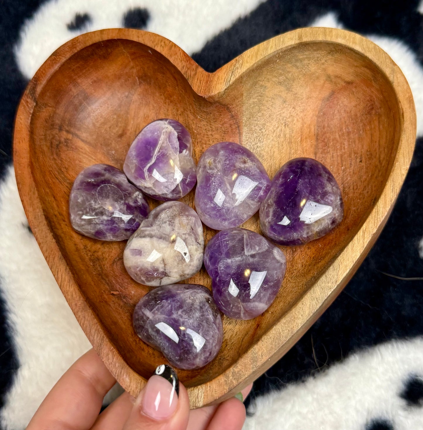 Amethyst heart carvings