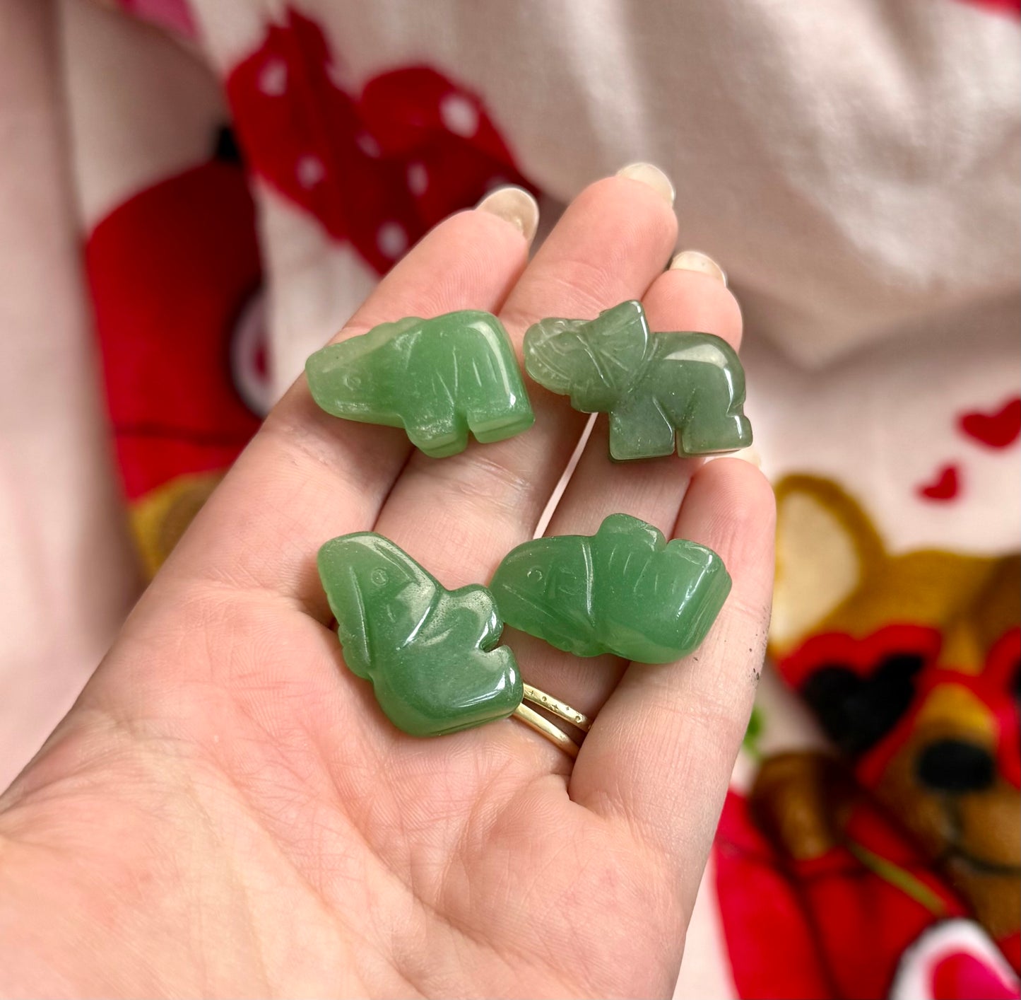 Green aventurine elephant carvings
