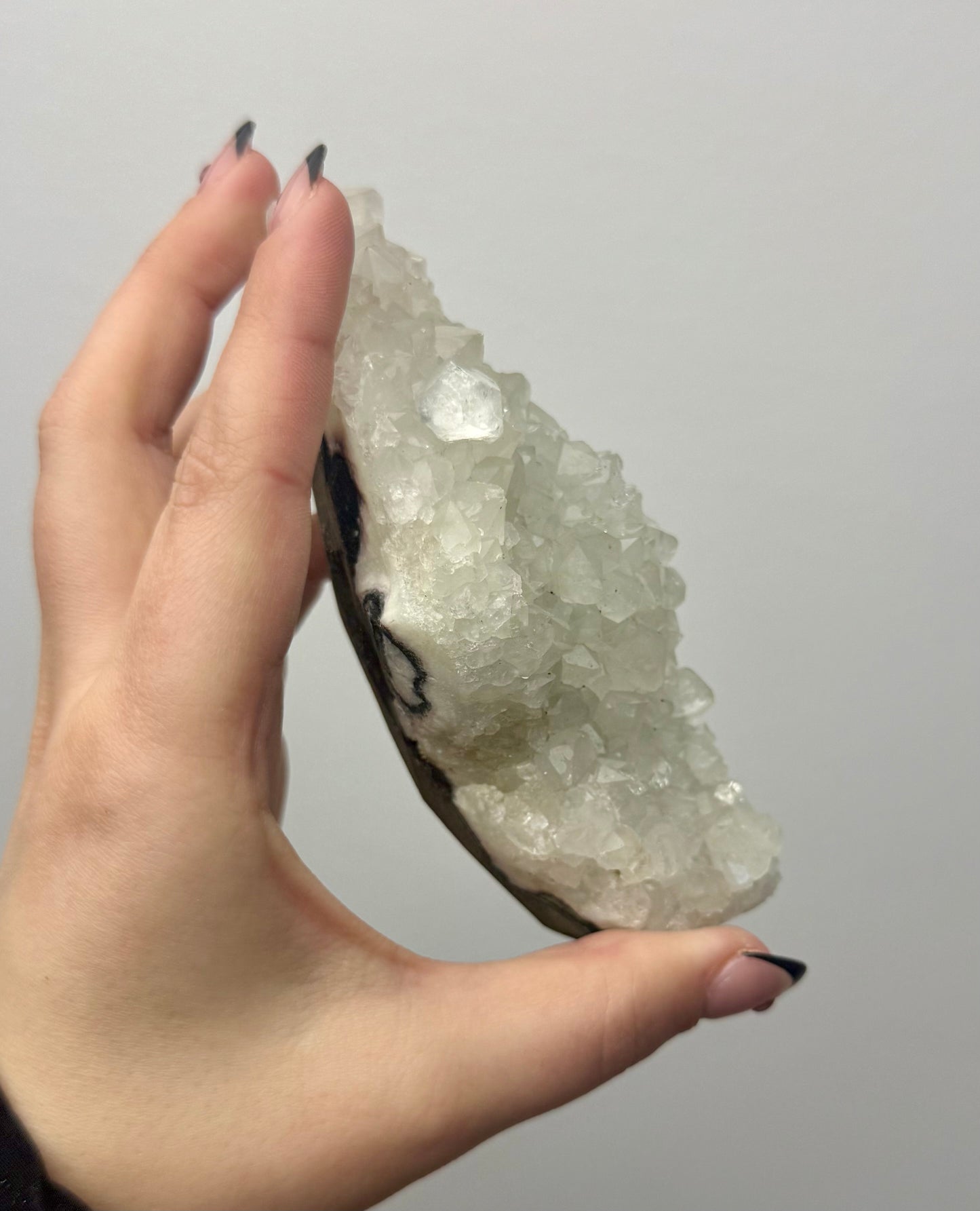 Apophyllite specimen