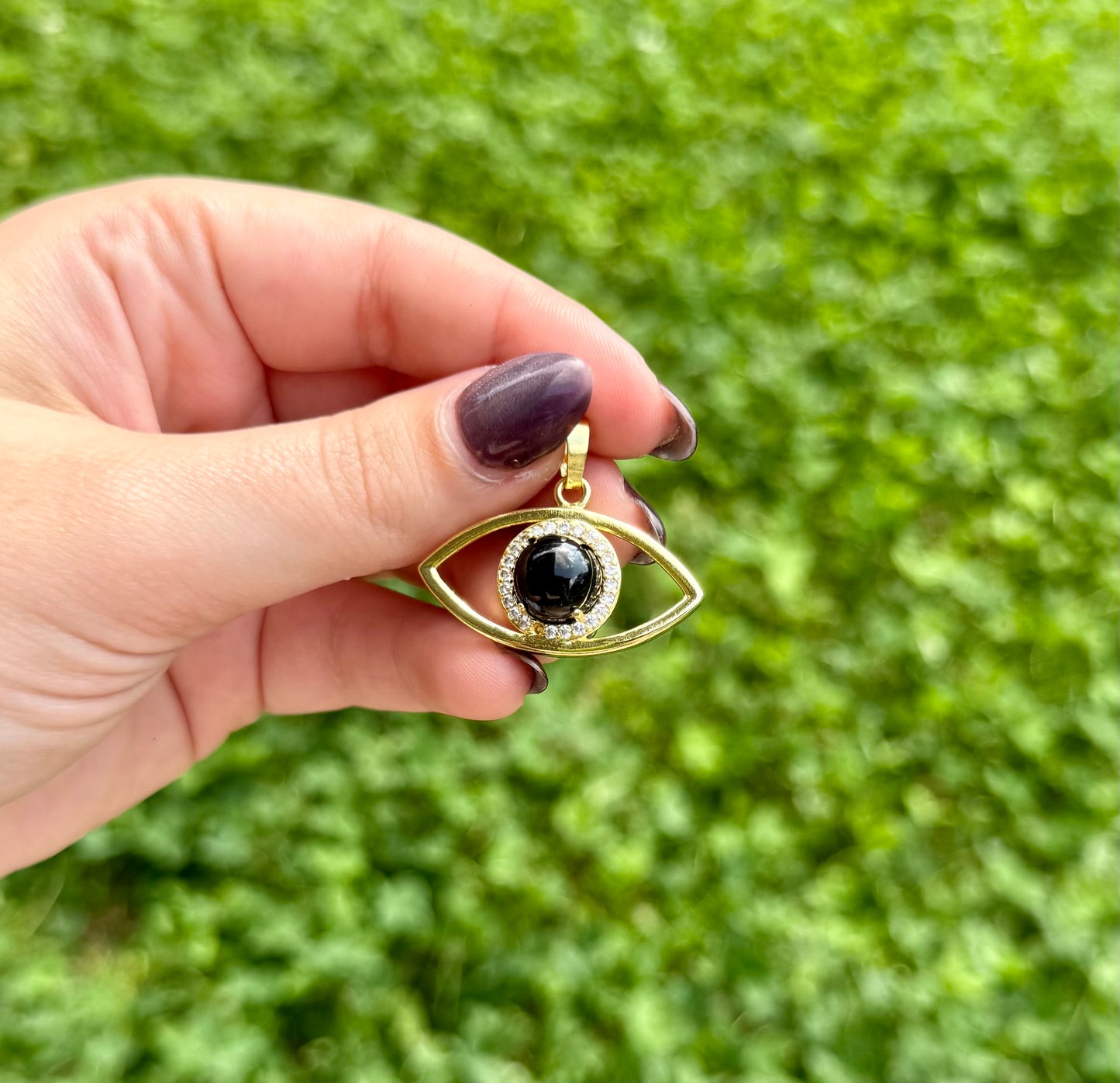 Obsidian eye pendant