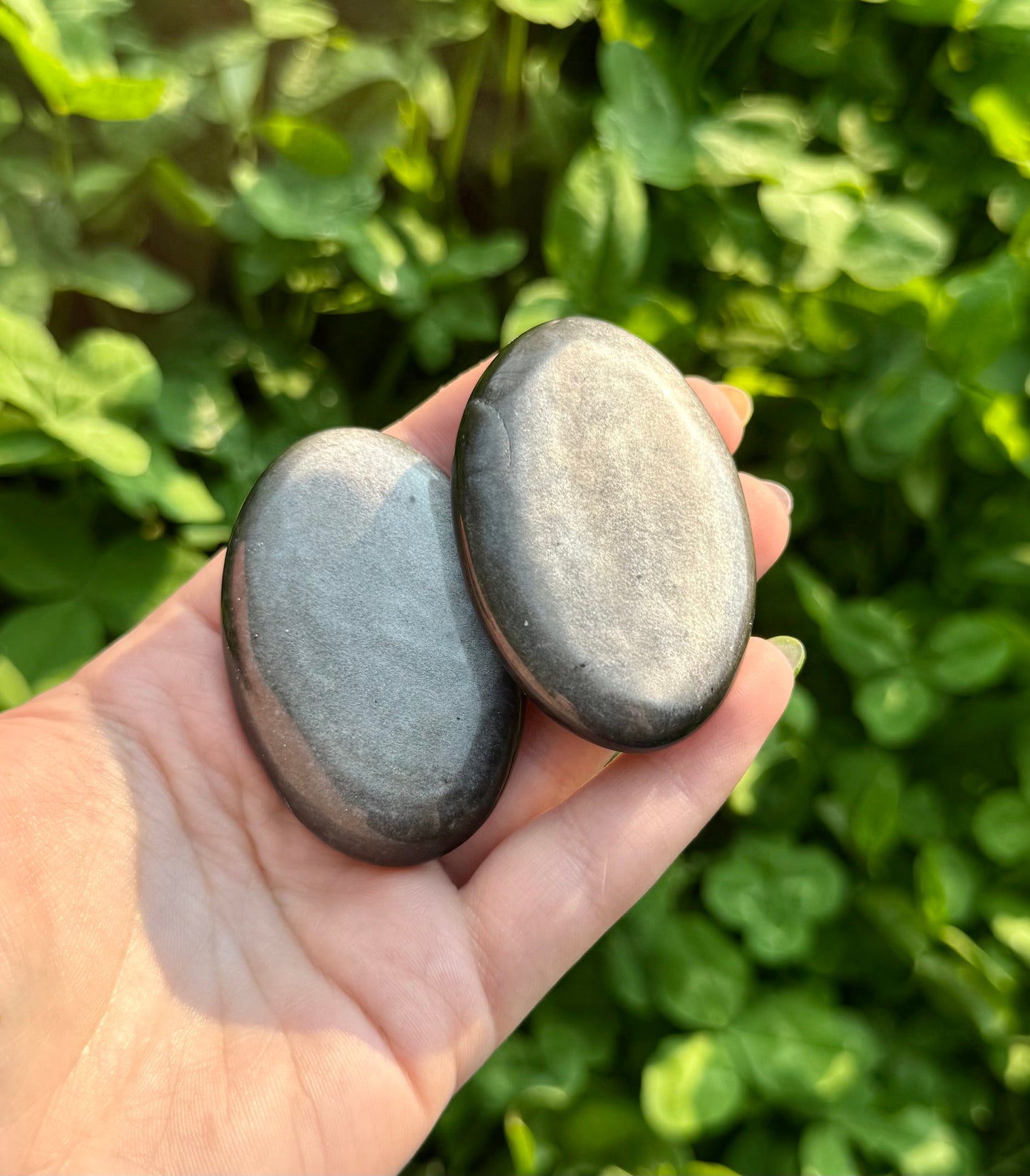 Silver sheen obsidian palm stones