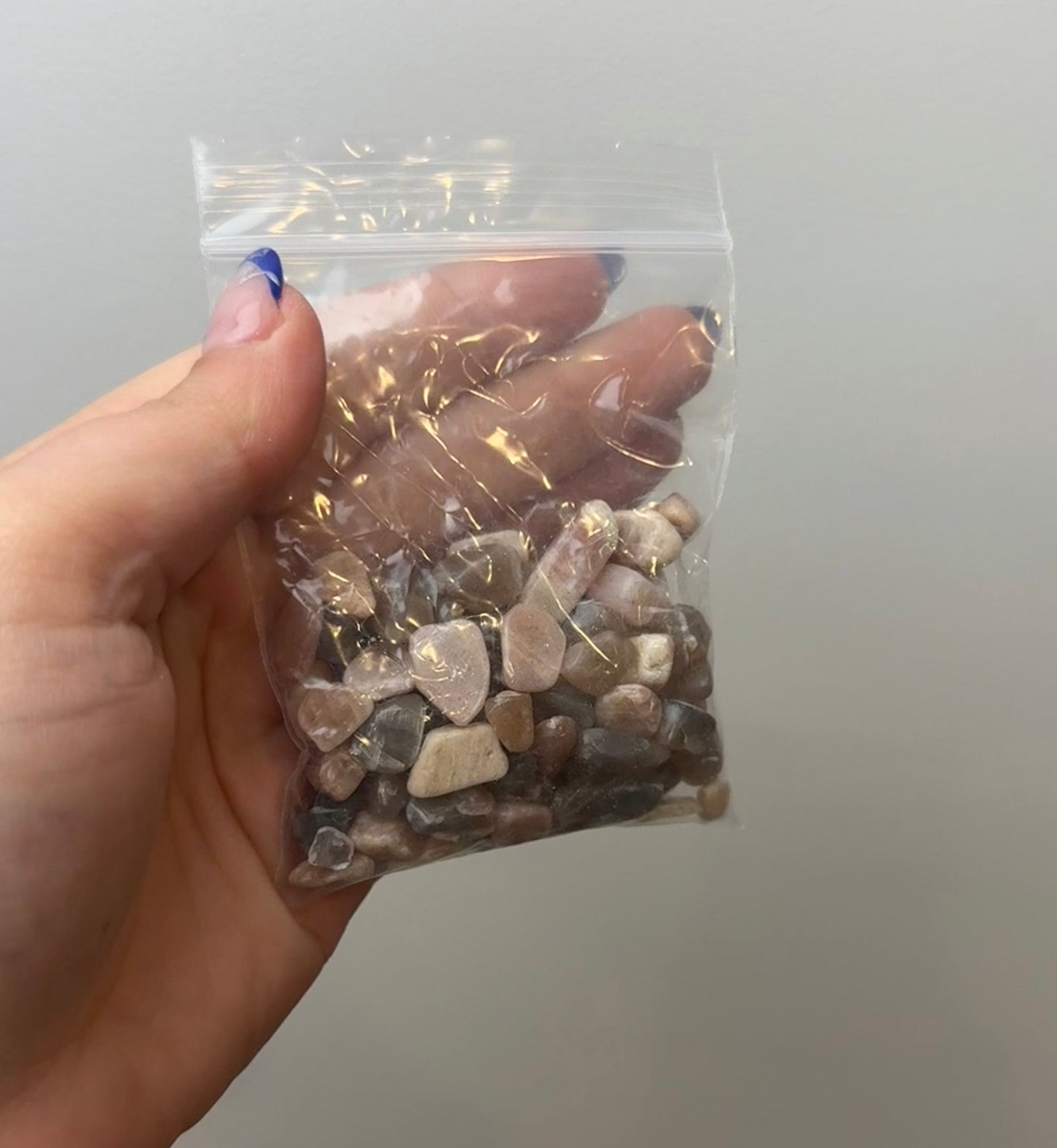 Mix moonstone pebble/chip bags