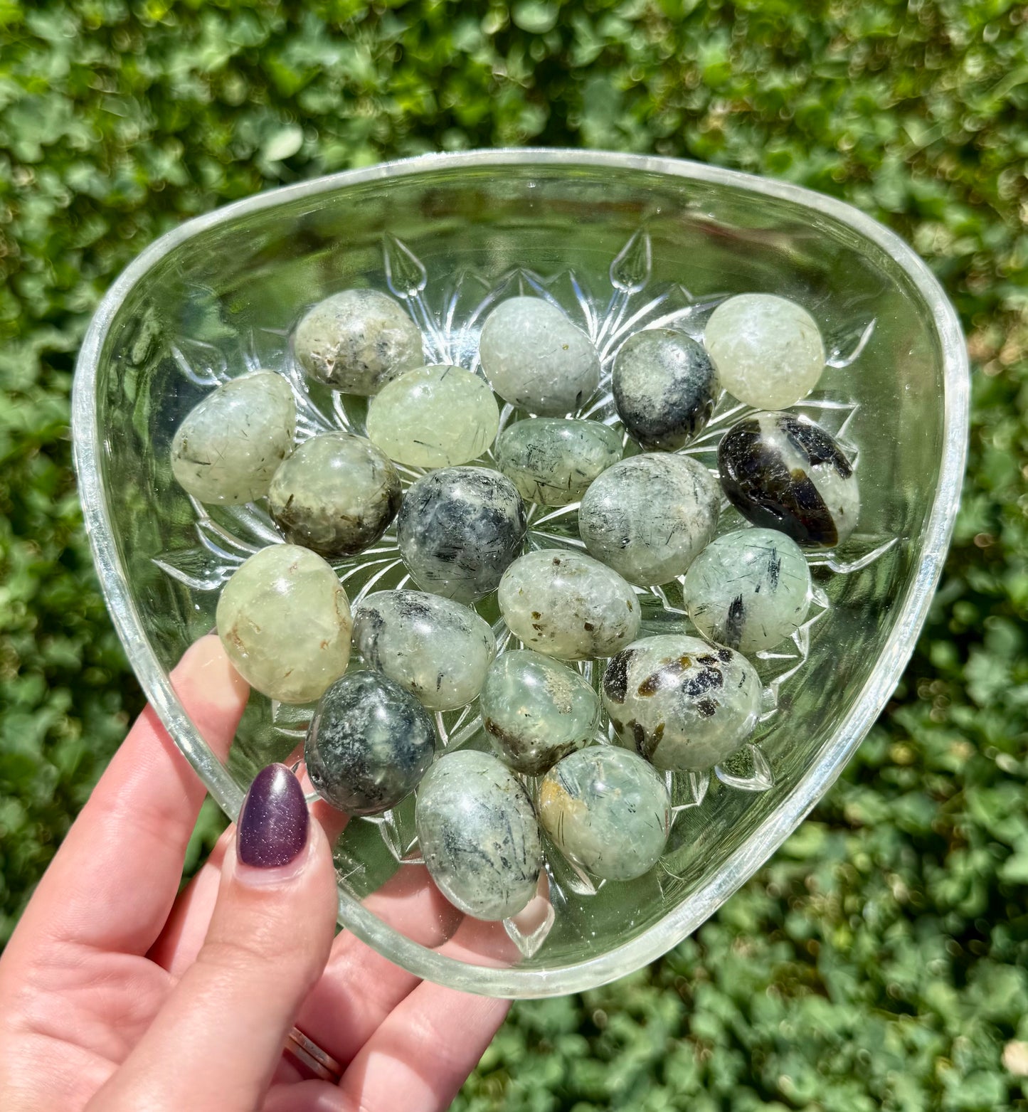 Prehnite tumbles