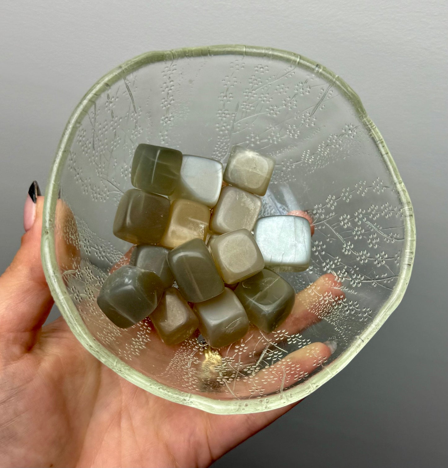 Green moonstone garnierite cubes