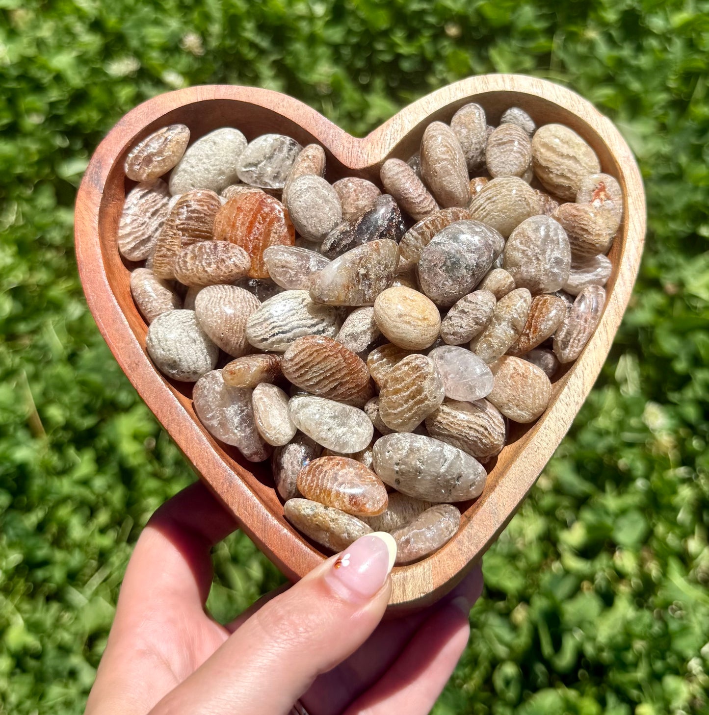 Thousand layer garden Quartz tumbles