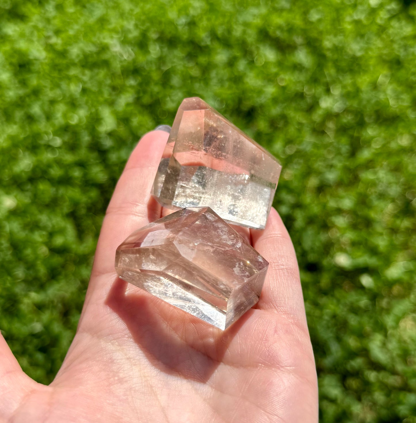 Light smoky Quartz freeform