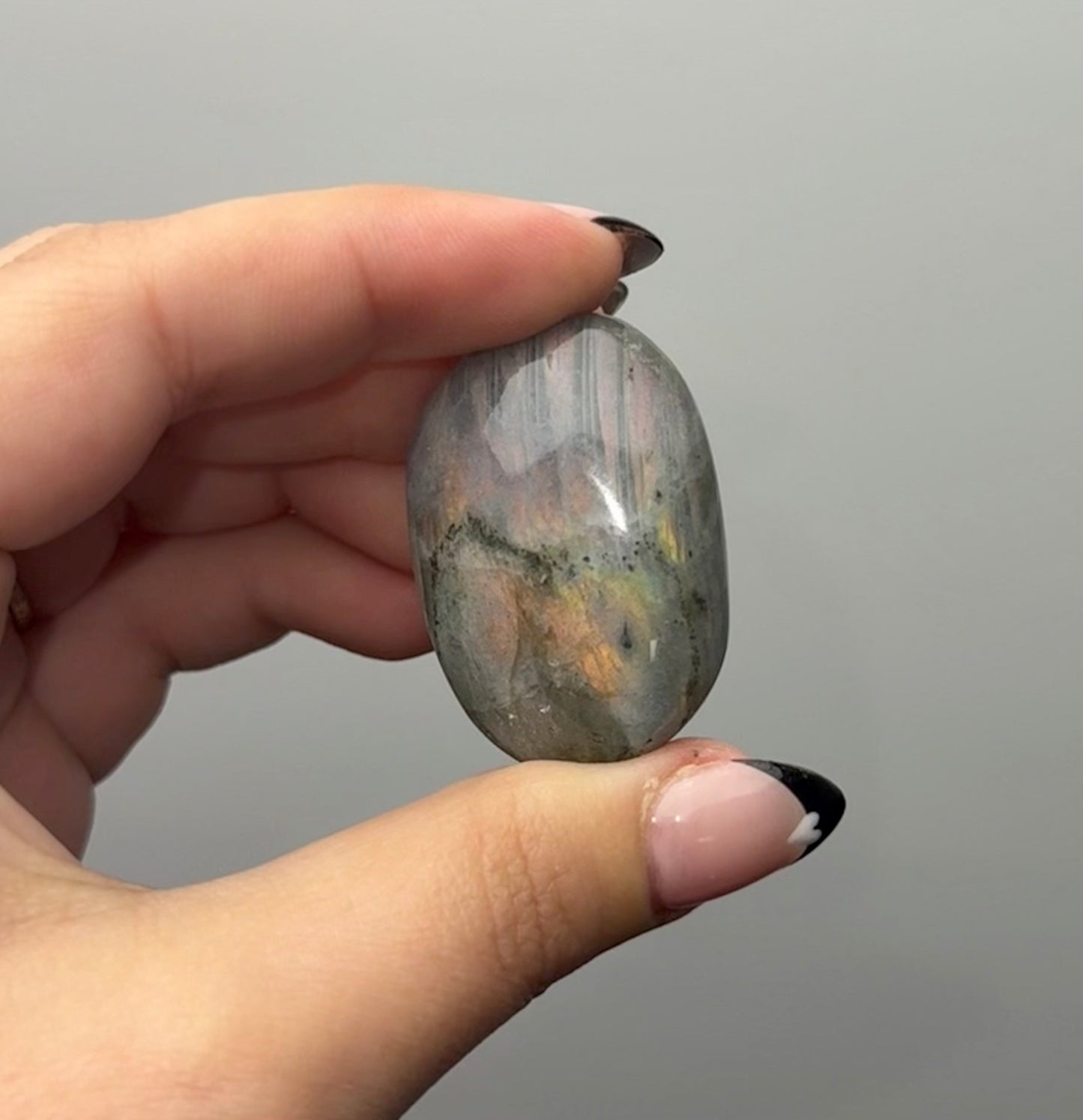 Labradorite palm stone
