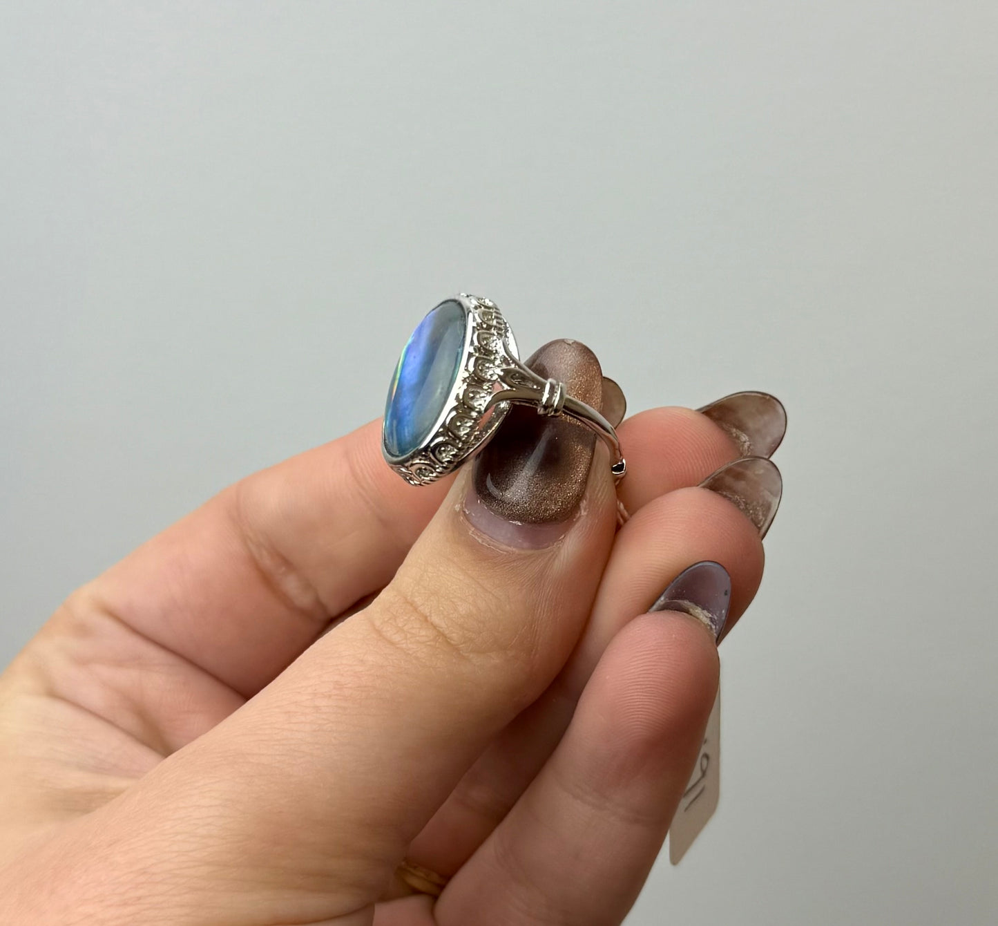 Abalone shell adjustable ring 