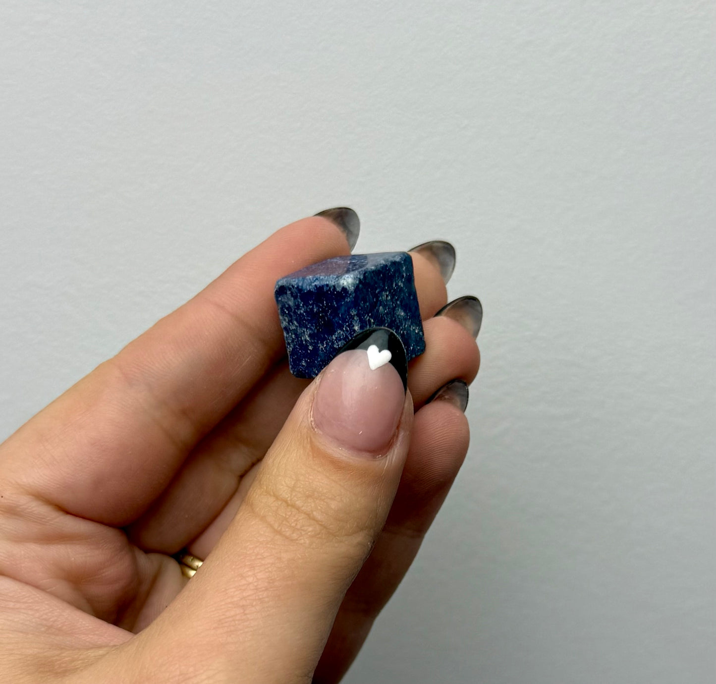 Lapis lazuli cube