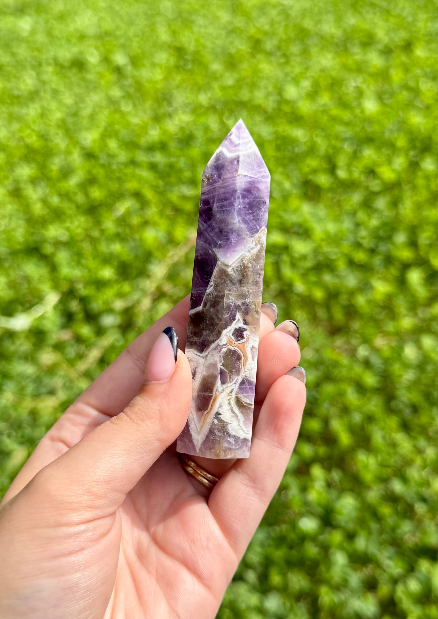 Dream amethyst tower H