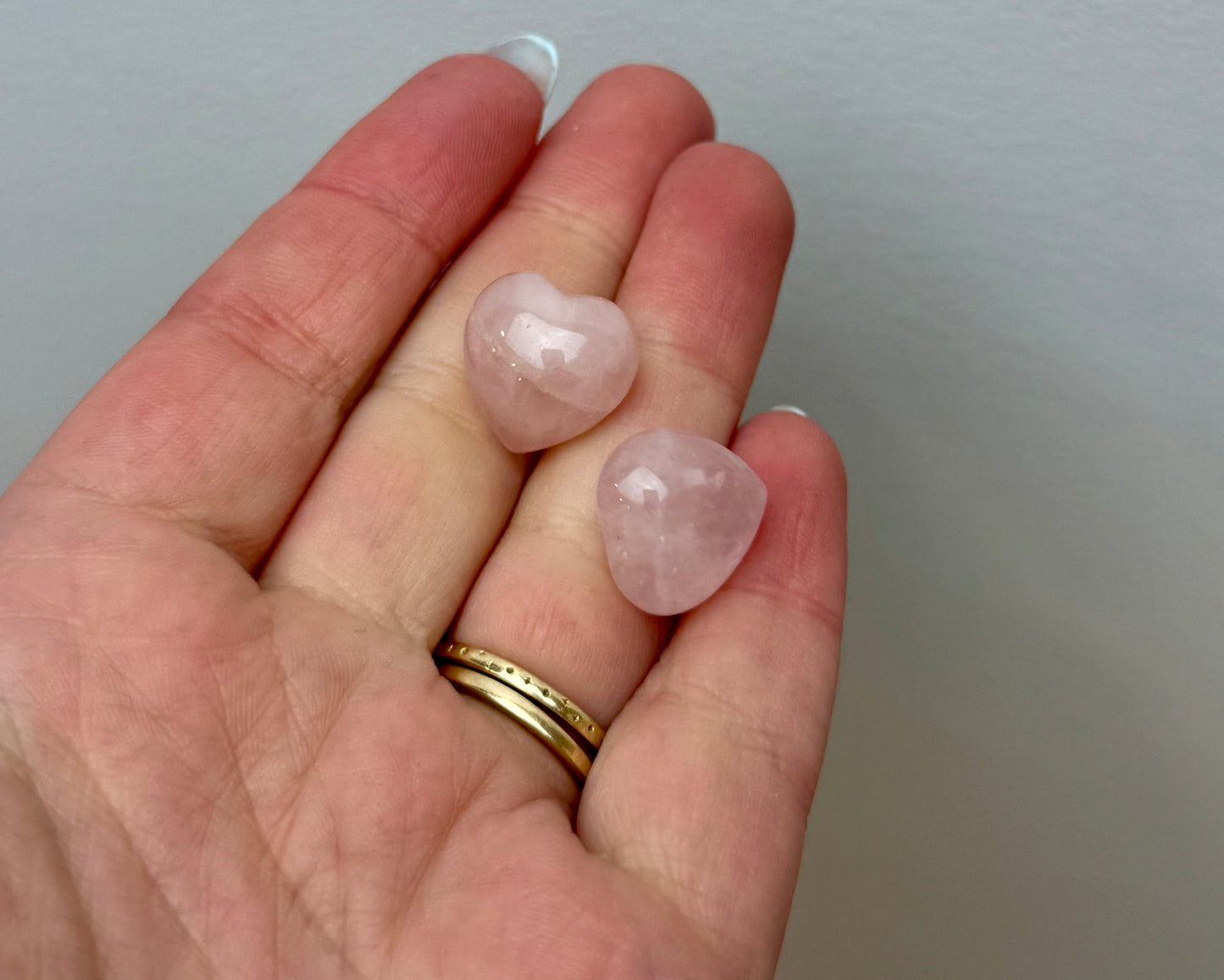 Rose quartz mini heart carvings