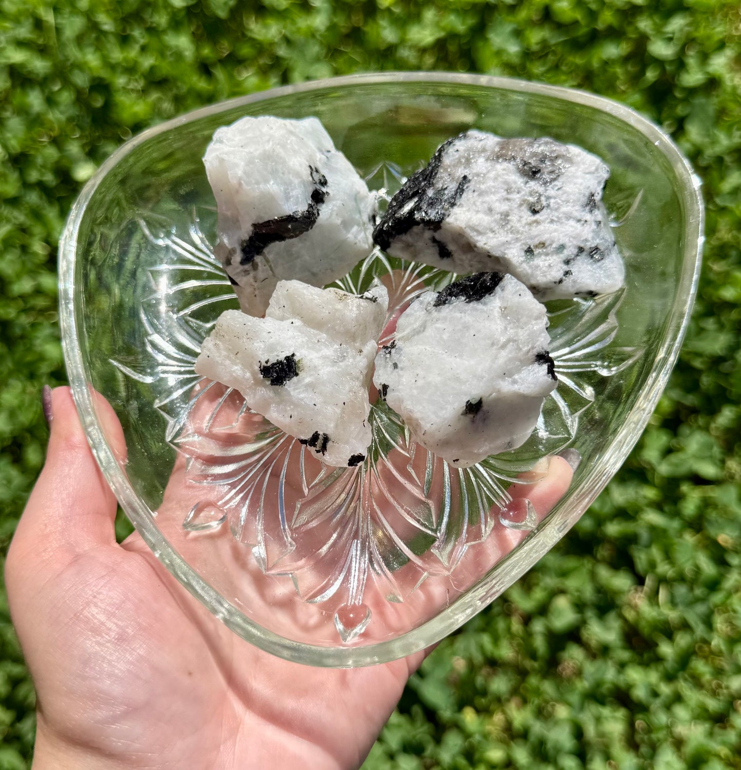 Raw rainbow moonstone chunks