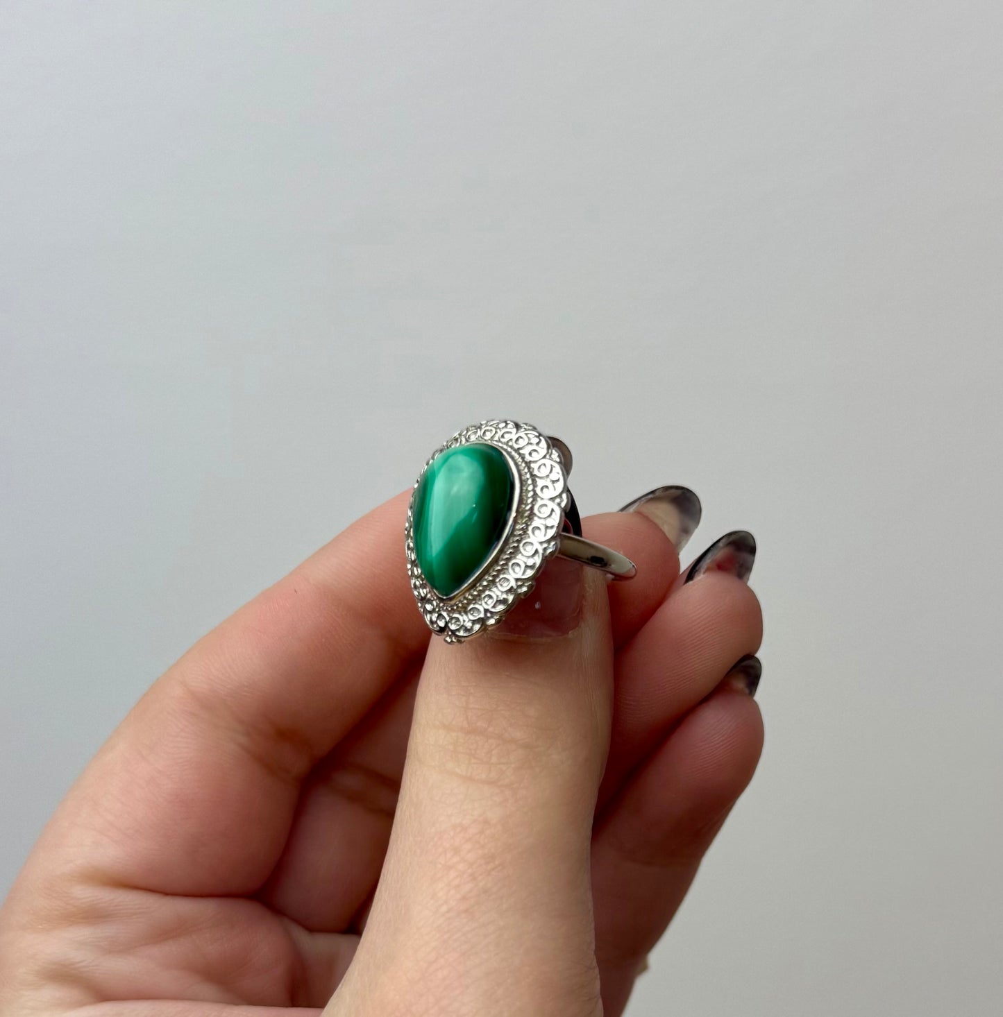 Malachite adjustable ring