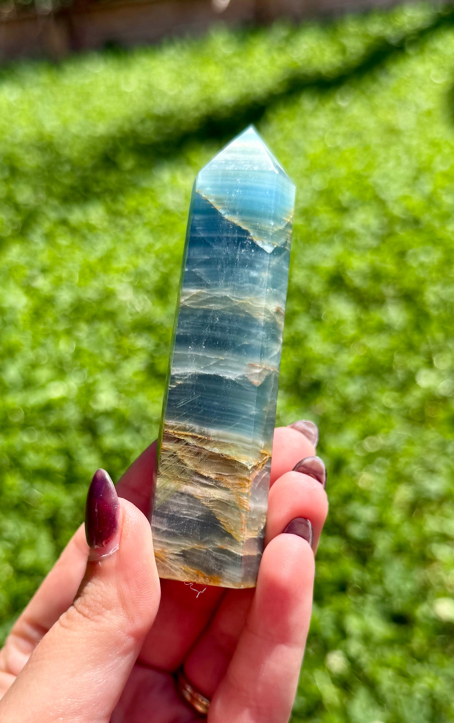“Blue onyx” Aquatine Lemurian calcite tower