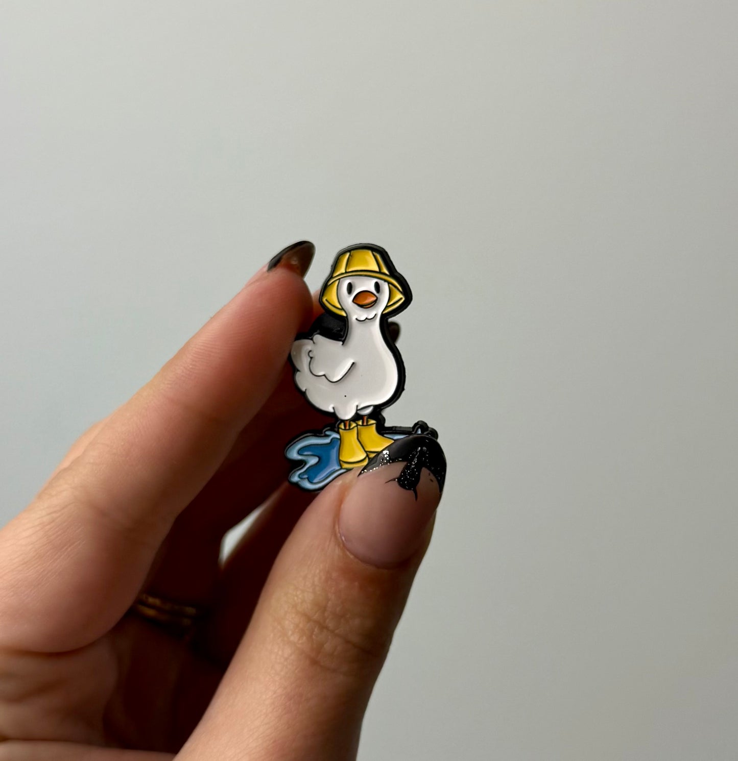 Goose enamel pin