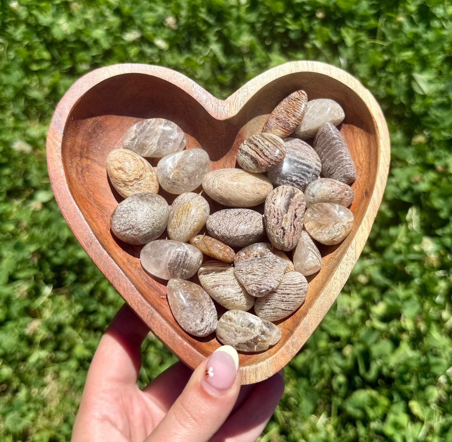 Thousand layer garden Quartz tumbles
