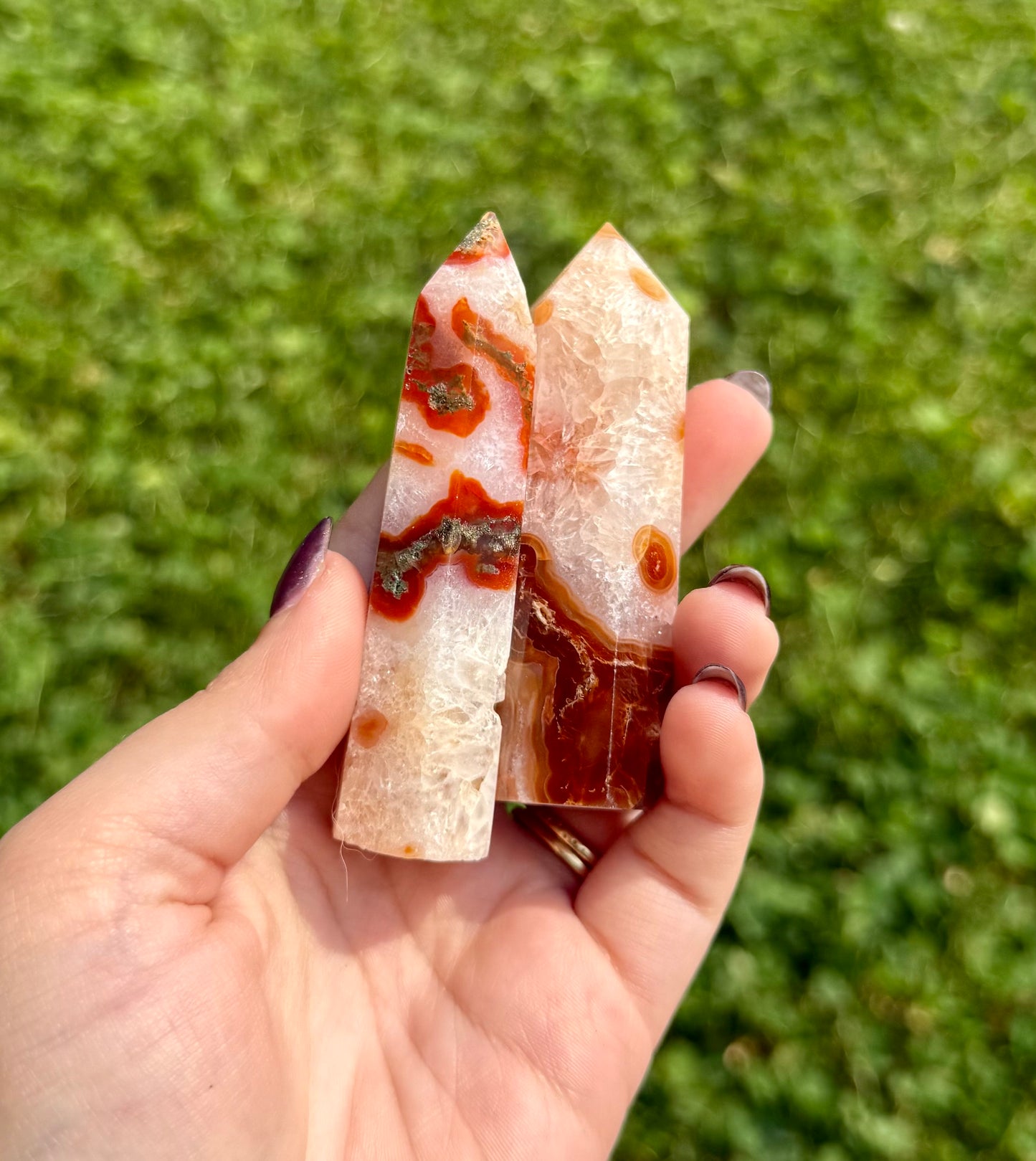 Dyed moss agate towers