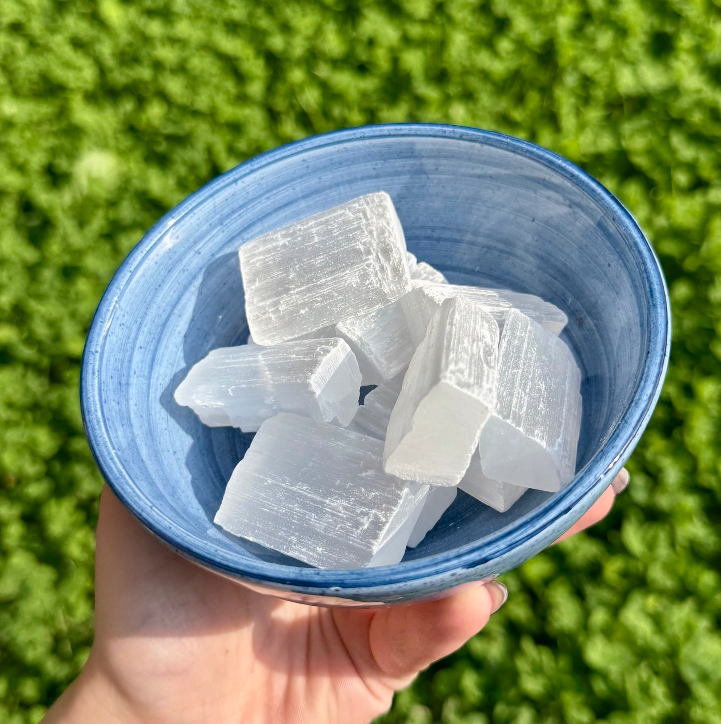 Satin spar raw chunks