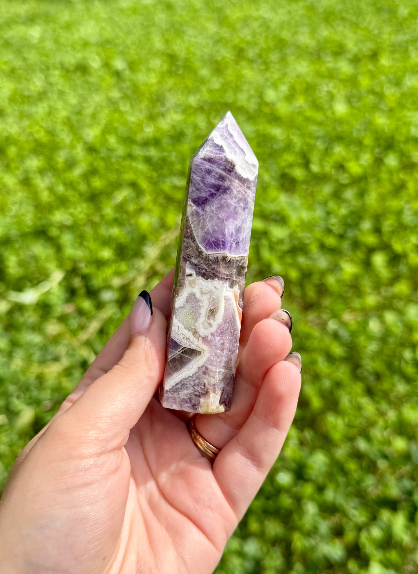 Dream amethyst tower H