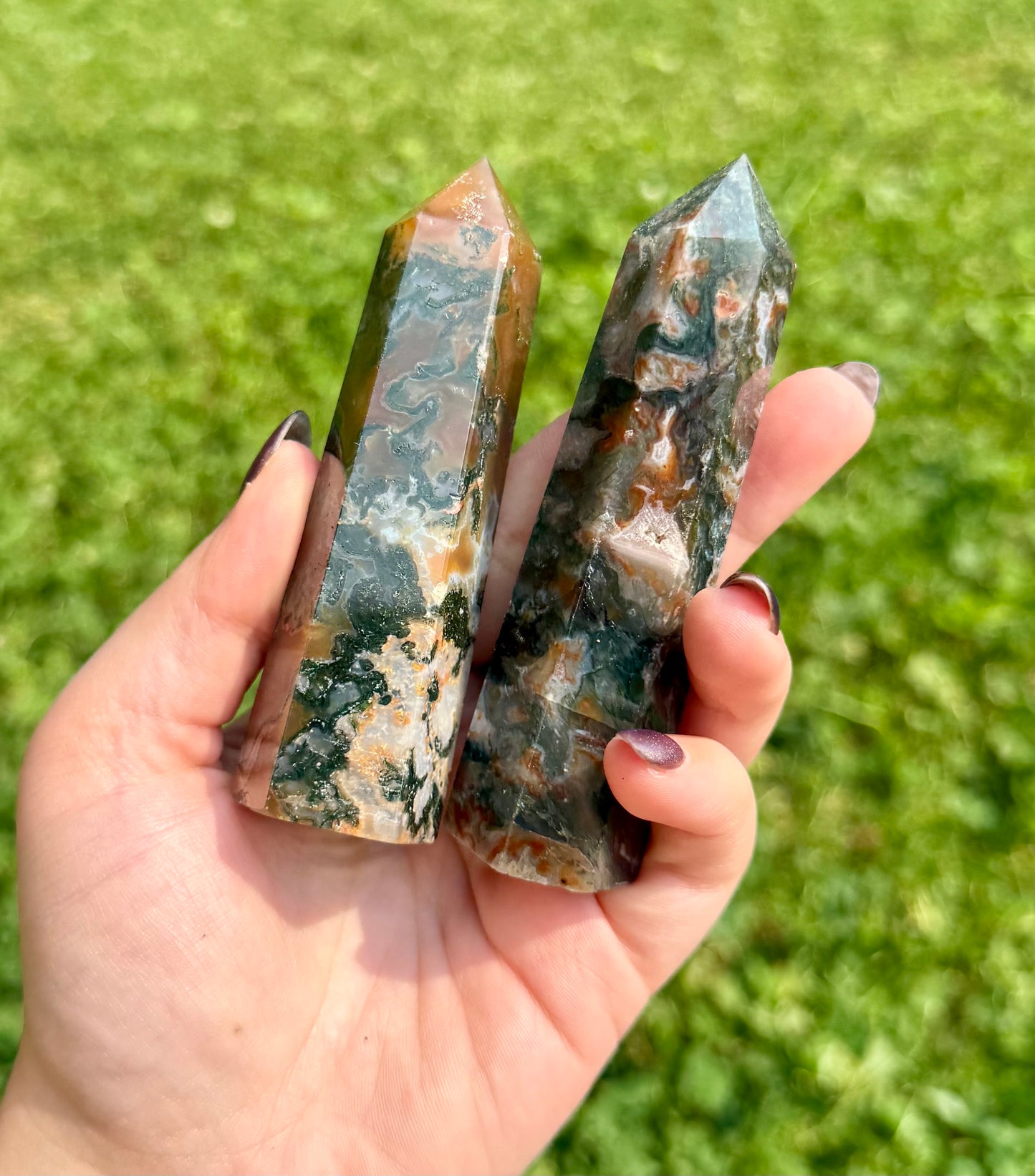 Dyed moss agate towers