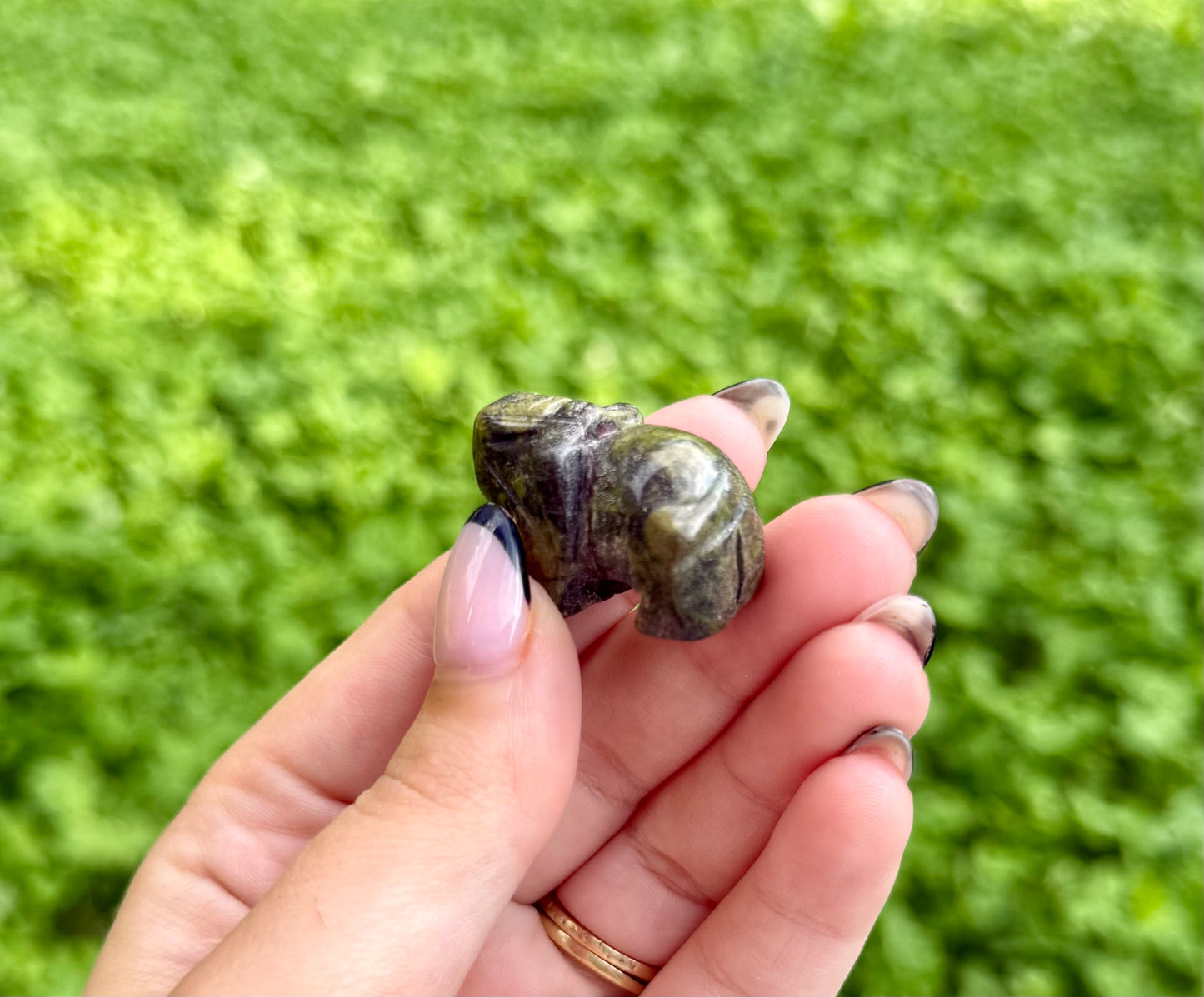 Dragon blood jasper elephant carving