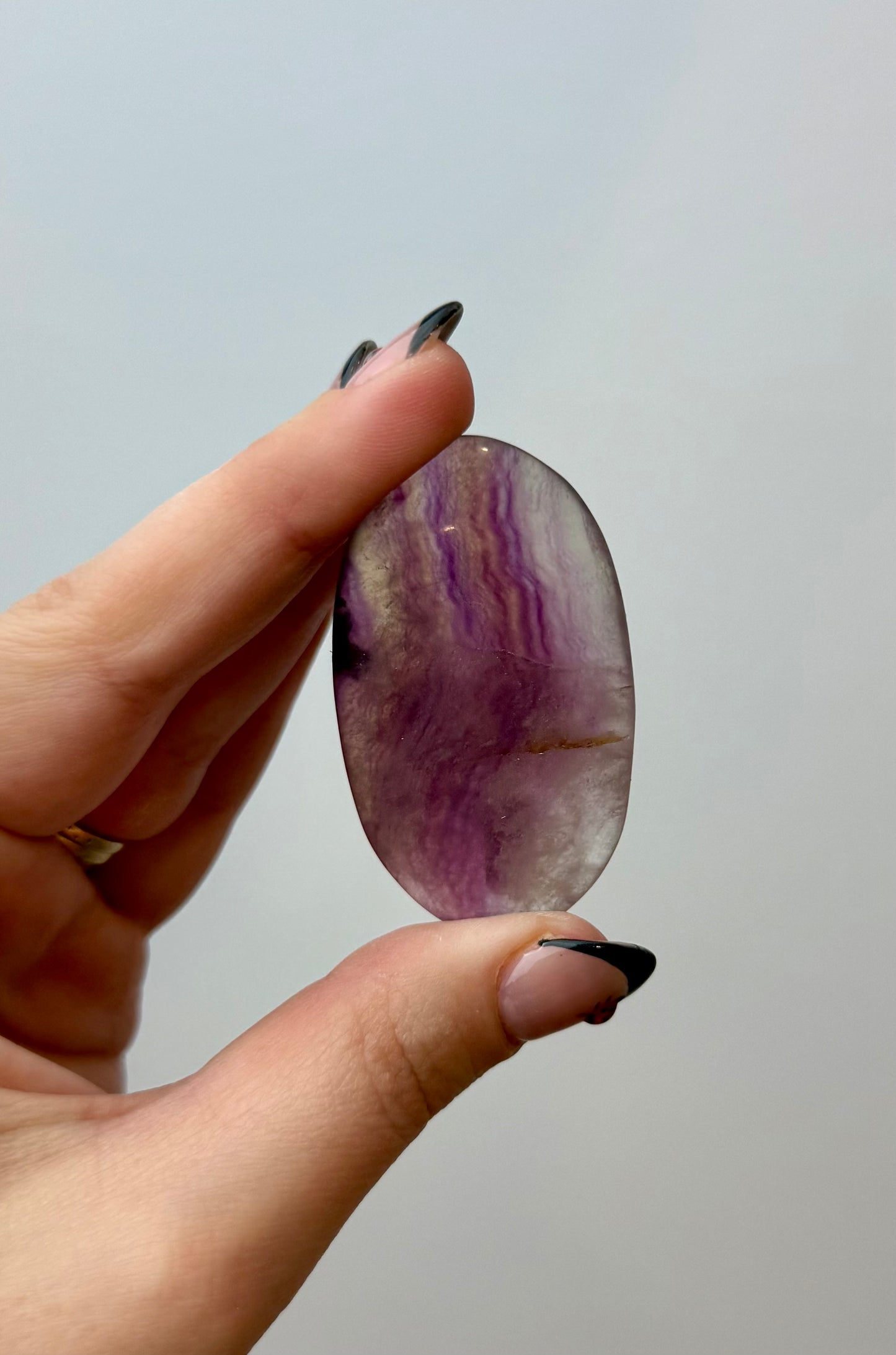 Fluorite palm stone