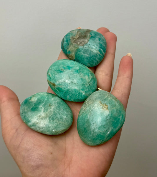 Amazonite palm stones