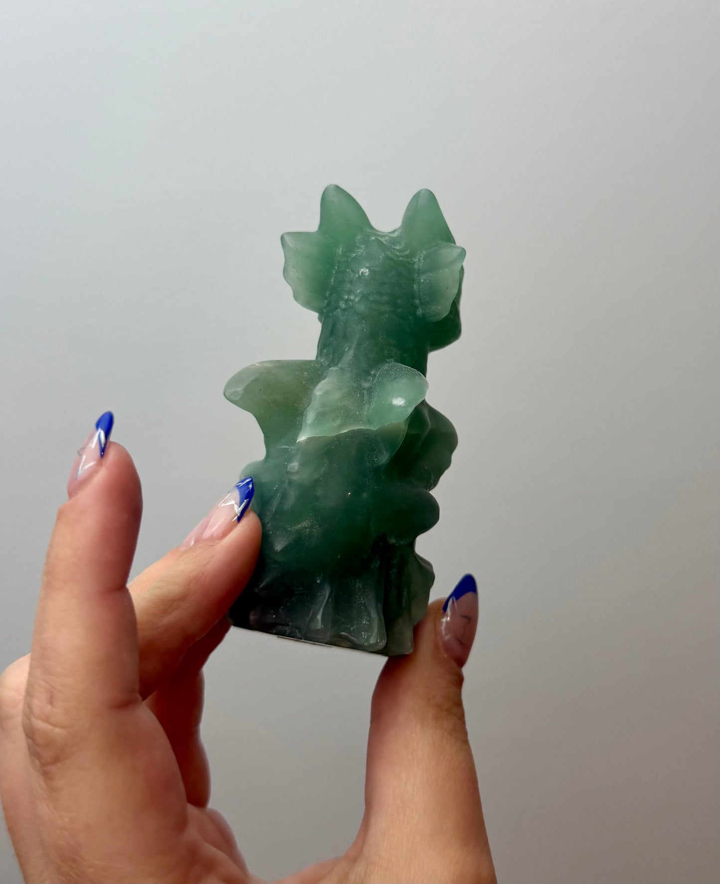 Green aventurine drsgon carving