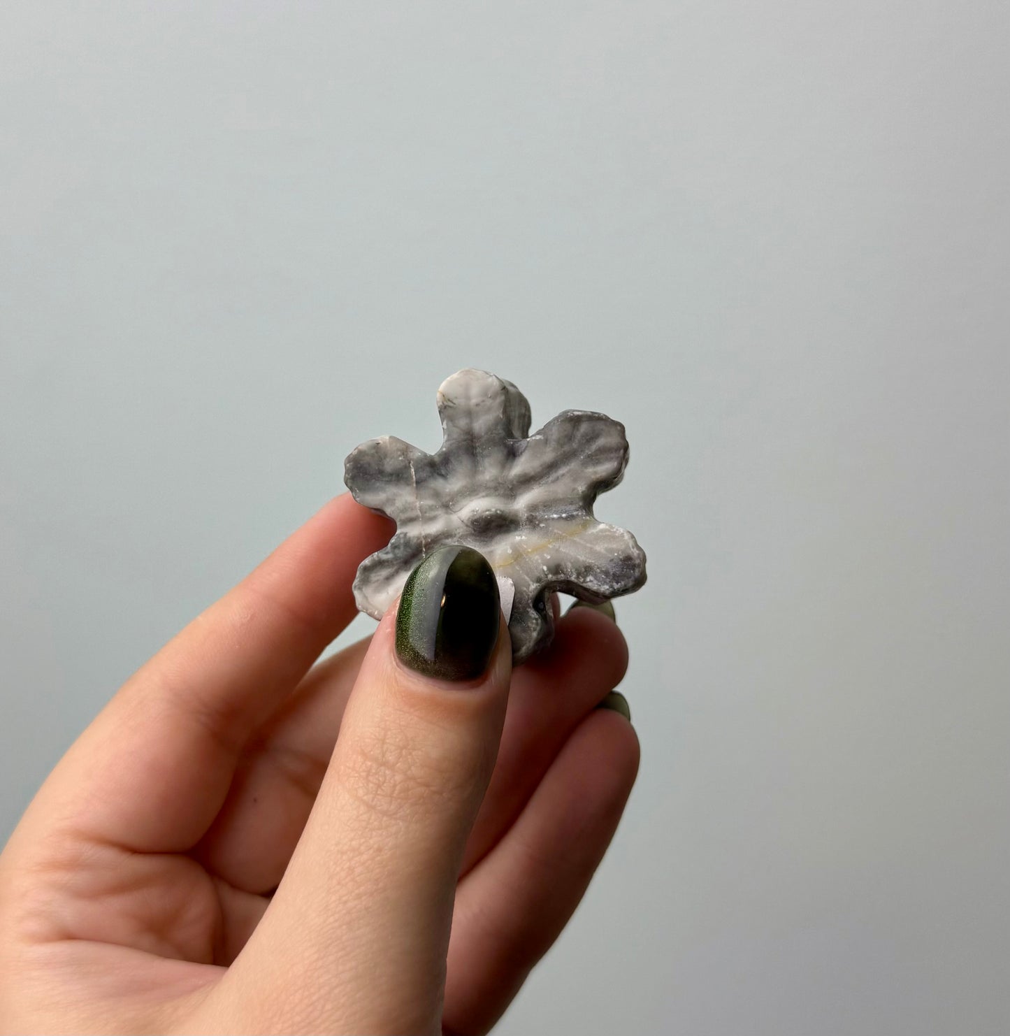 Picasso jasper snowflake carving