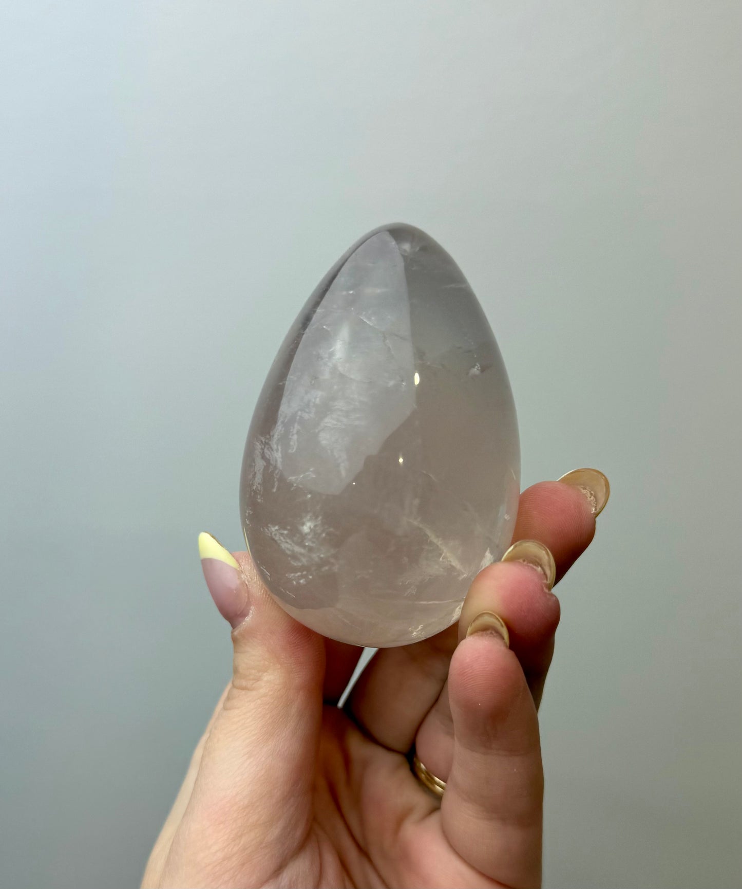 Light rose quartz egg B