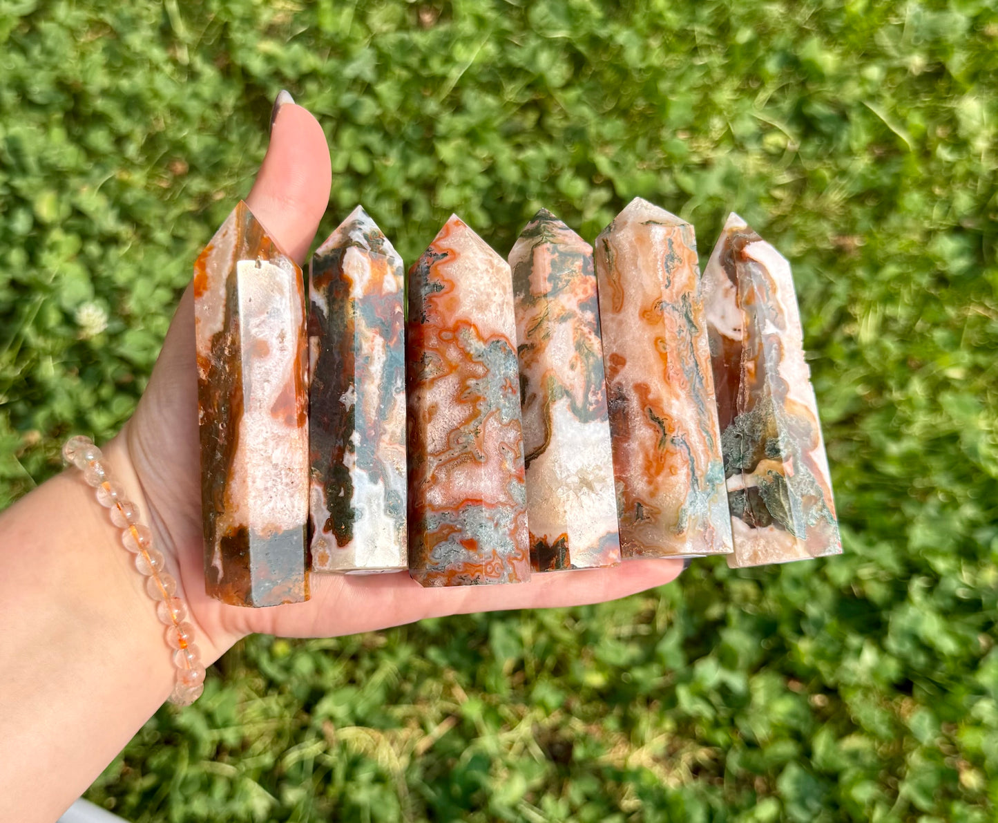 Dyed moss agate towers
