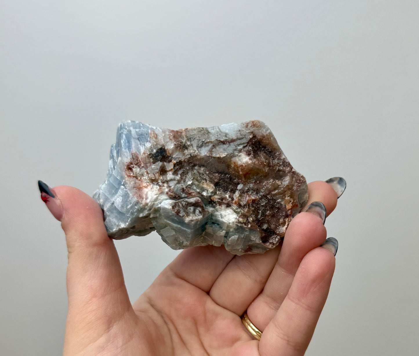 Blue calcite raw
