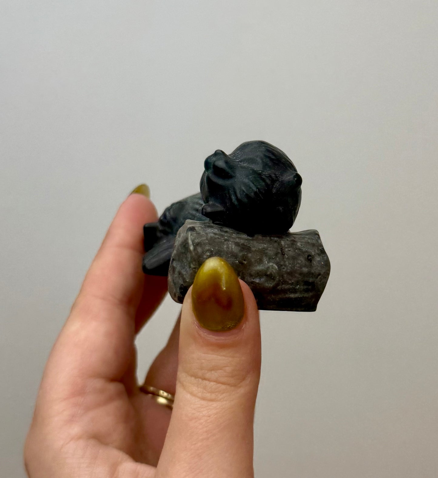 Otter carving