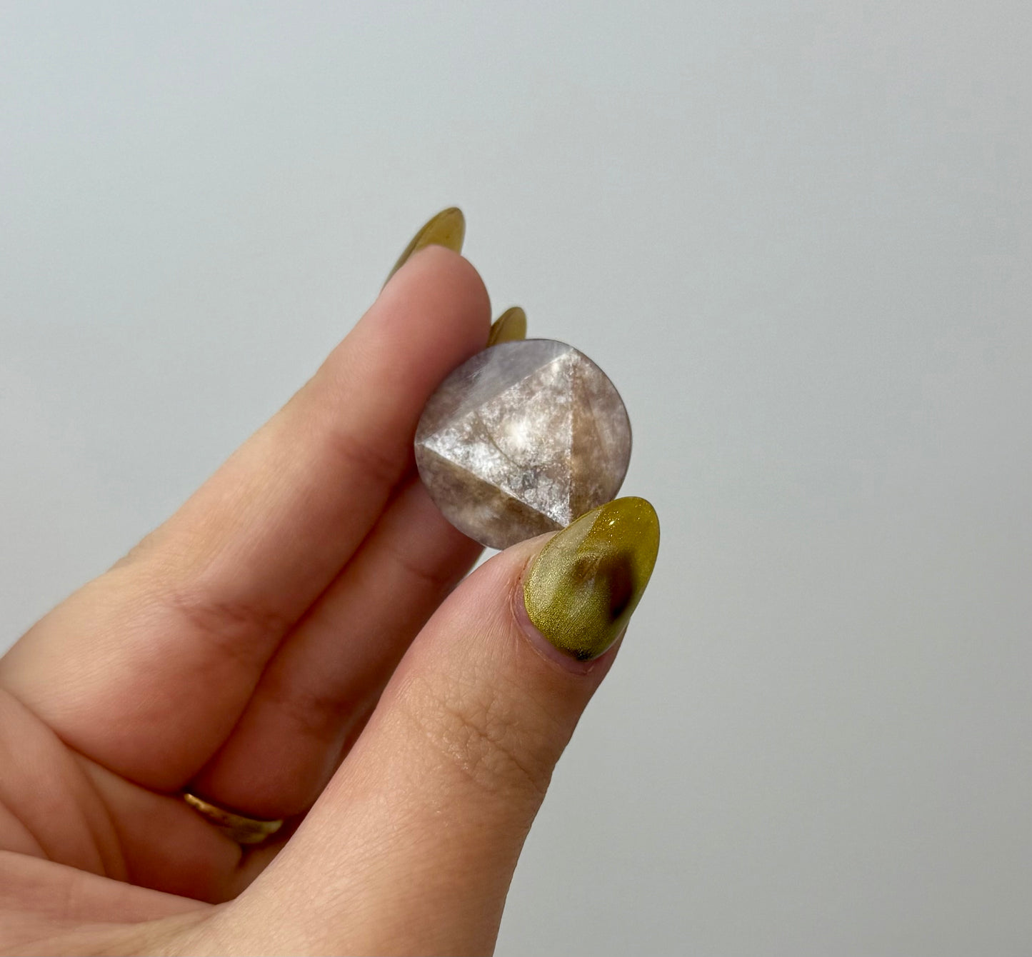 Gem lepidolite/purple mica carving