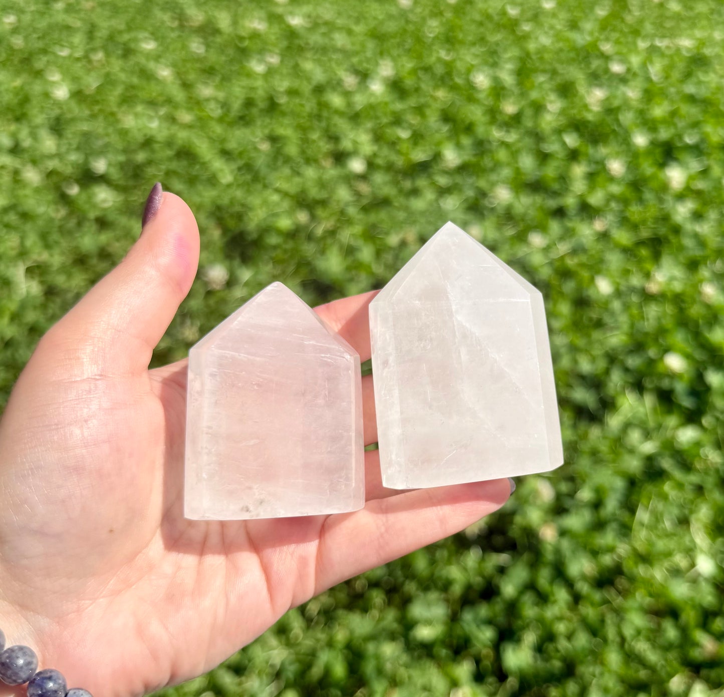 Optical calcite towers