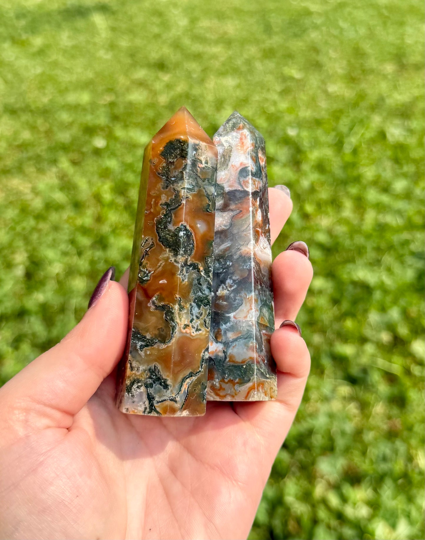 Dyed moss agate towers