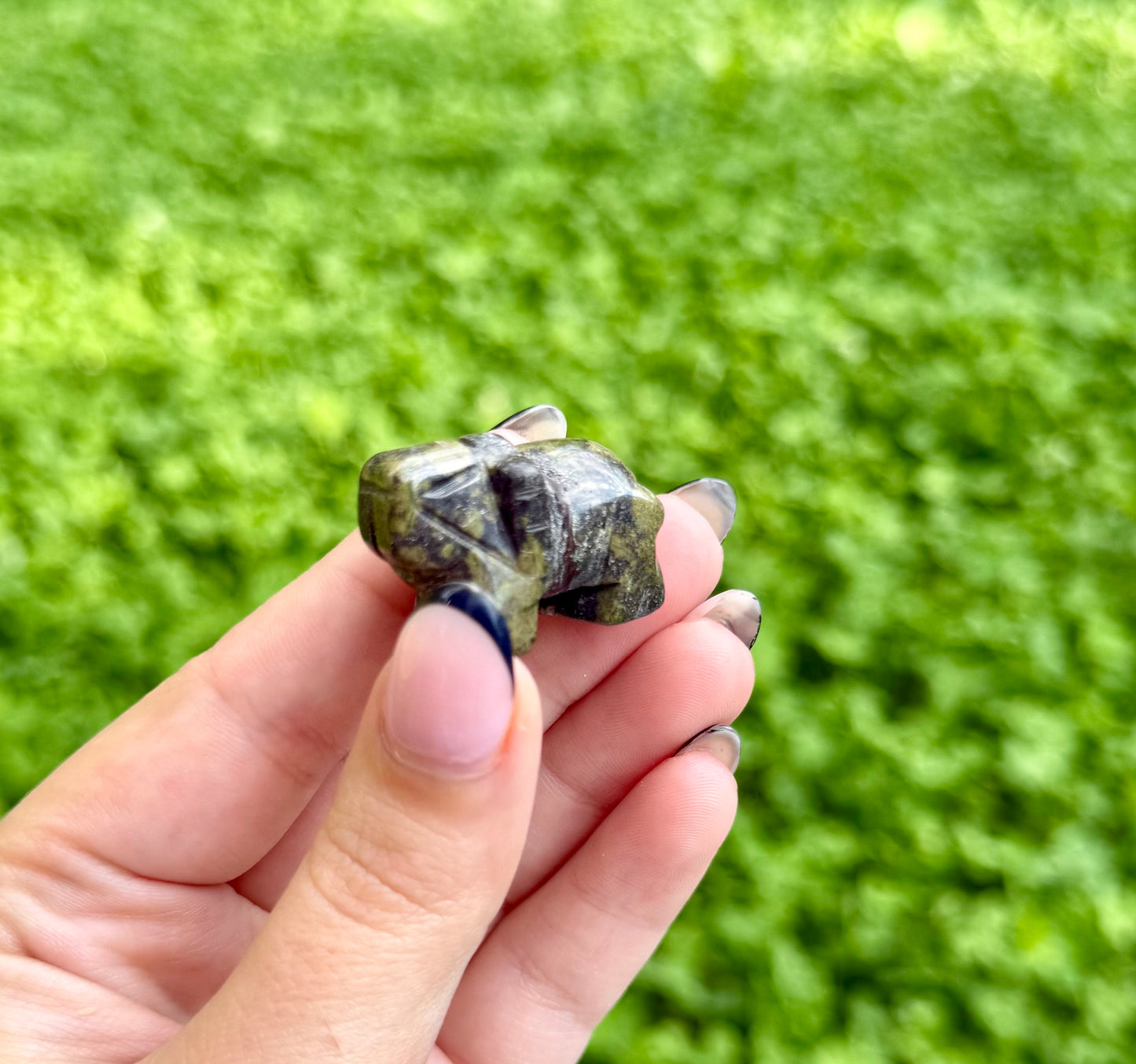 Dragon blood jasper elephant carving