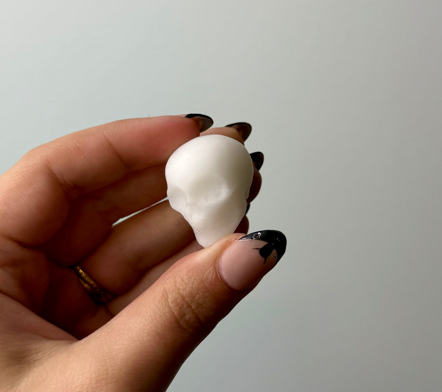 White jade skull carving