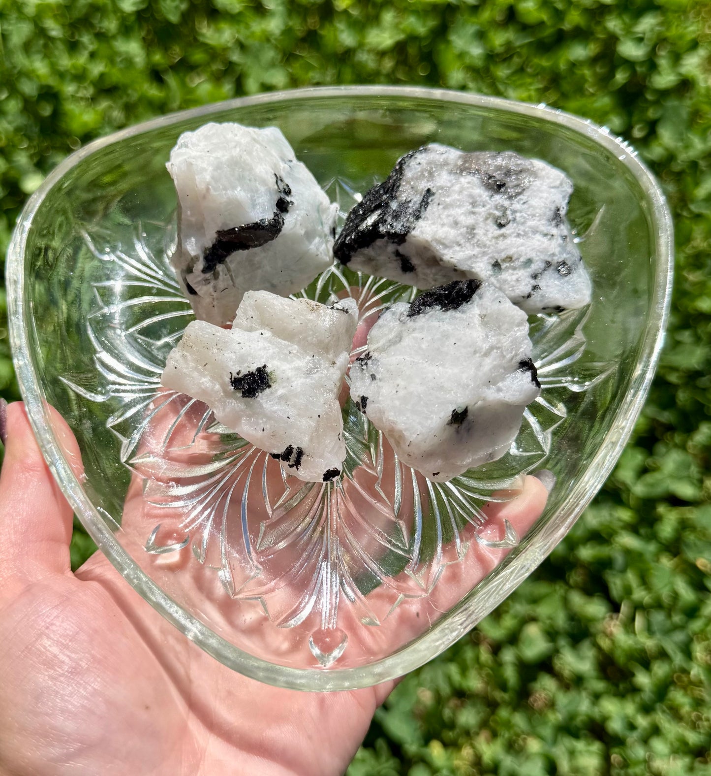 Raw rainbow moonstone chunks