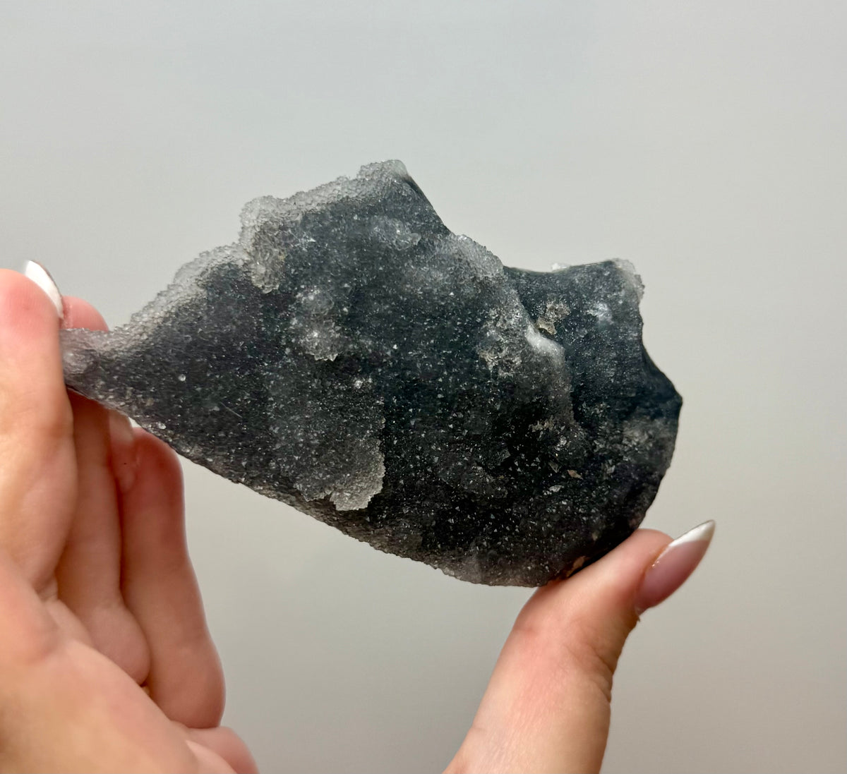 Chalcedony specimen