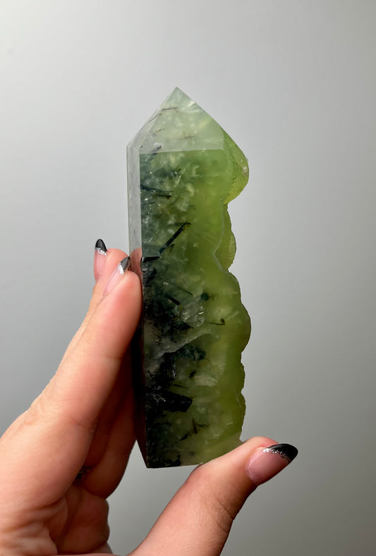 Prehnite half raw tower