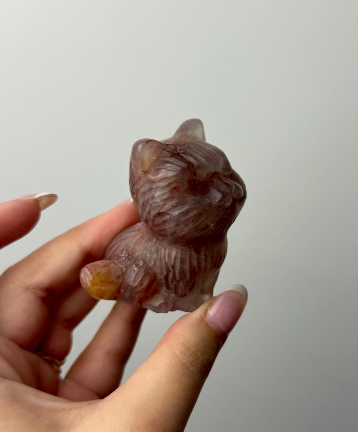 Fire quartz cat carving
