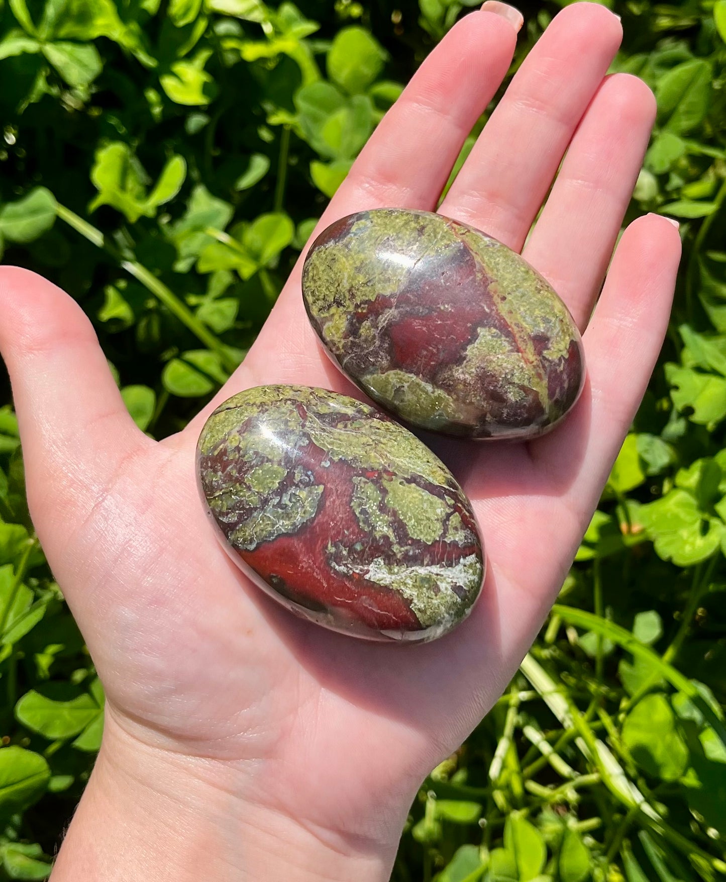 Dragon blood palm stone