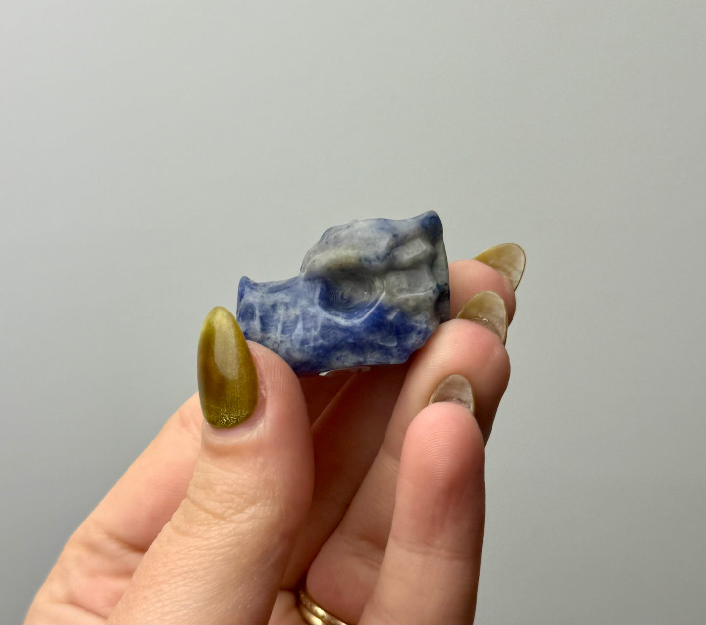Sodalite dragon head carving