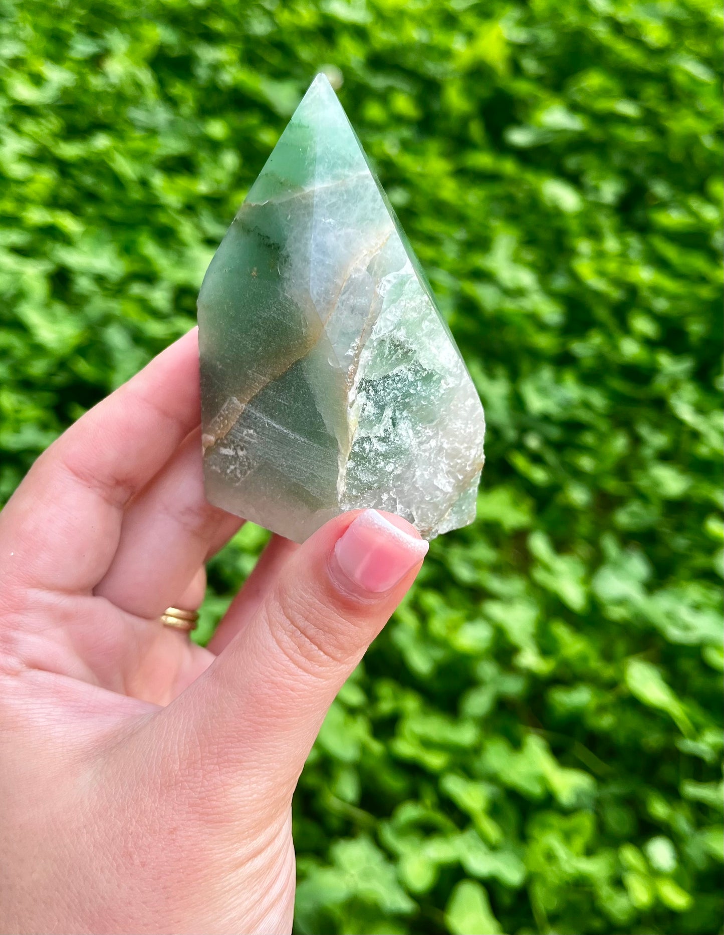 Green aventurine half raws