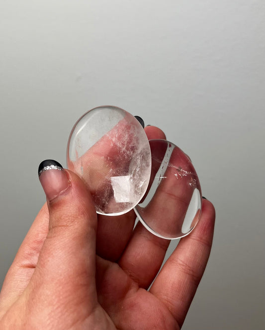 Clear quartz flat stones